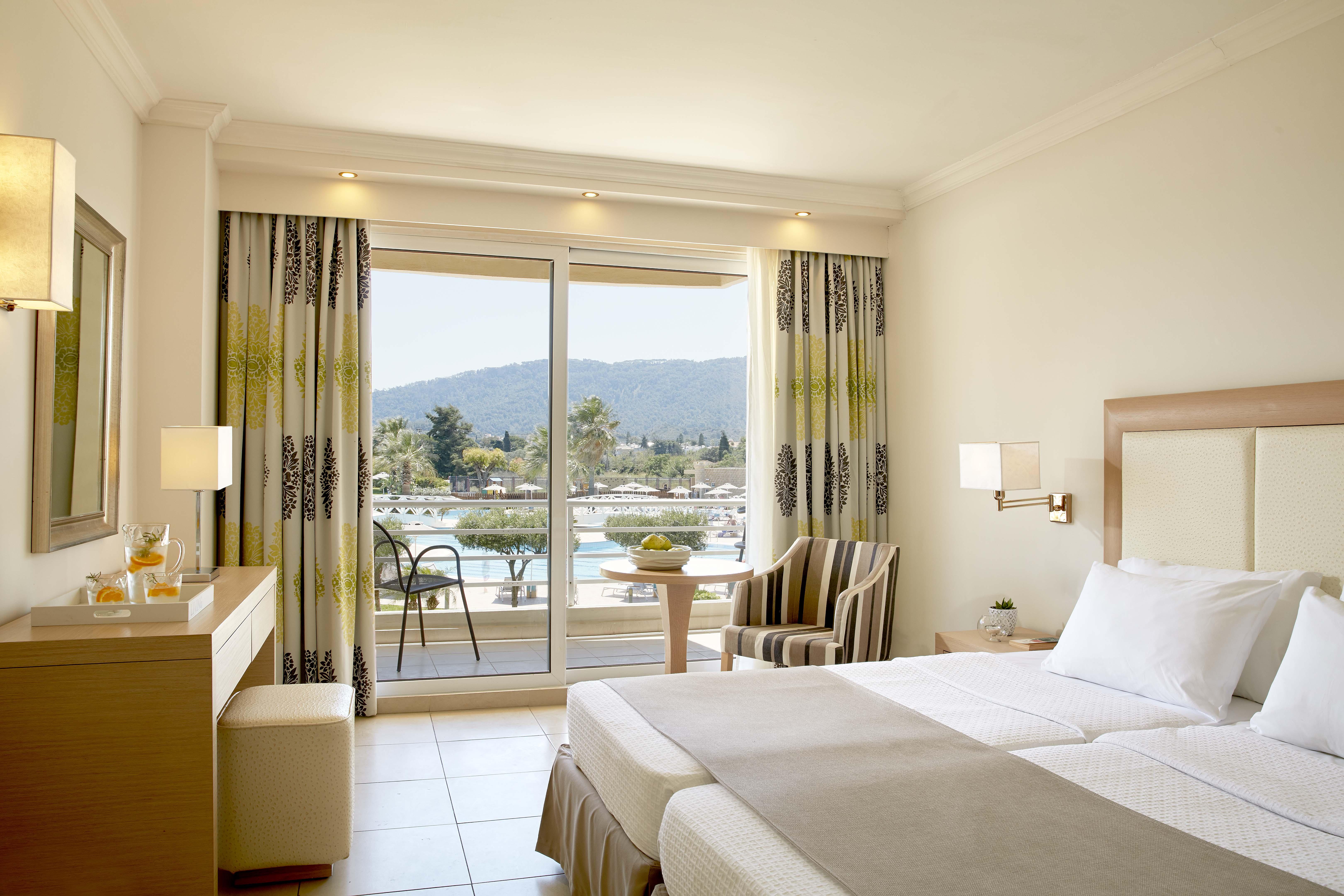Electra Palace Rhodes 伊利索斯 外观 照片 A typical room at the hotel