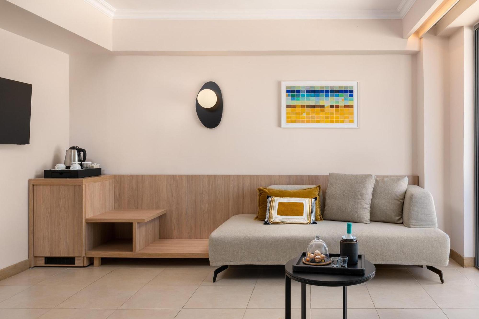 Electra Palace Rhodes 伊利索斯 外观 照片 A room at the hotel